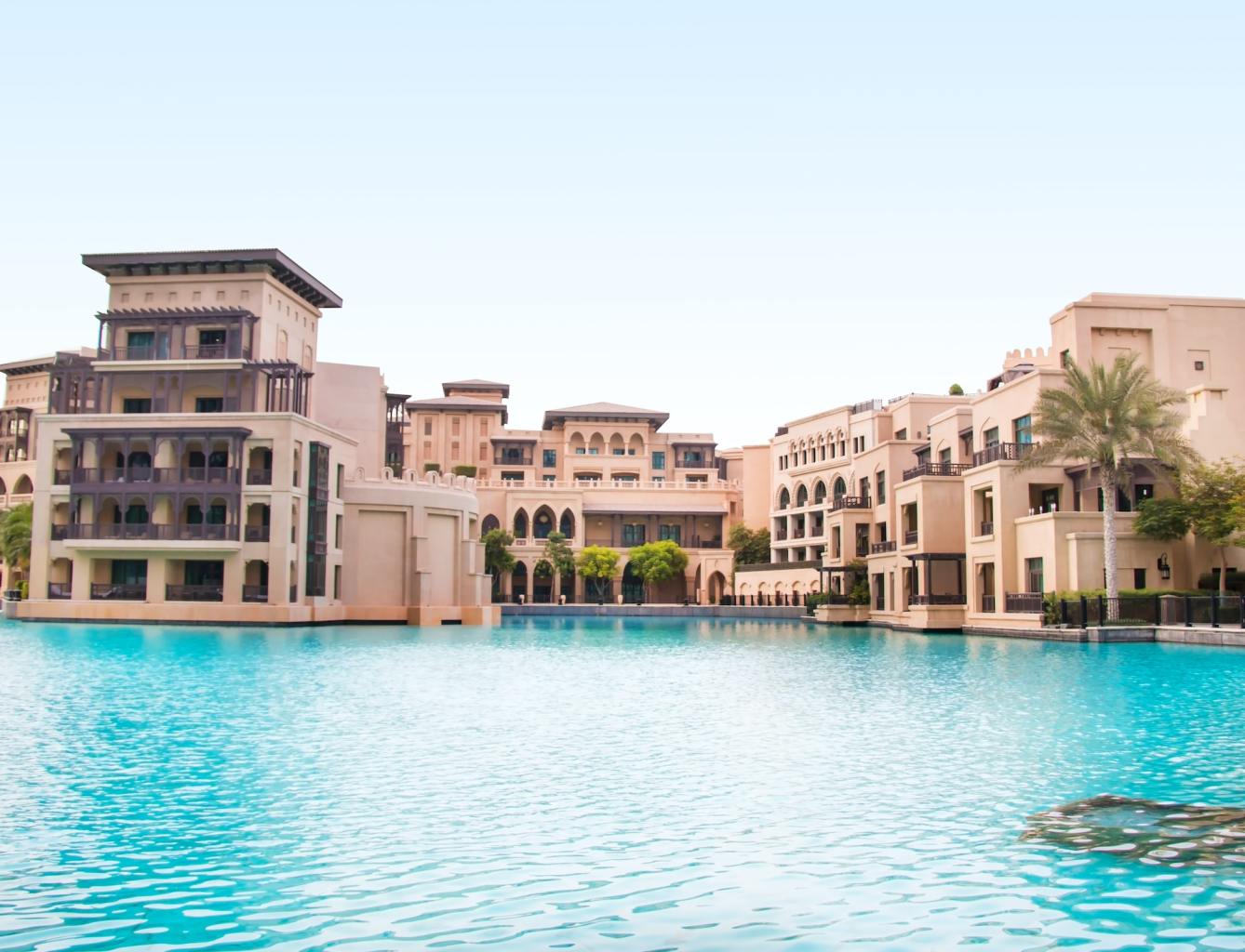 Pool at corporate retreat venue in Las Vegas 